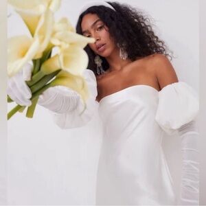 For Love & Lemons Strapless White Dress Detachable Puff Sleeved Gloves